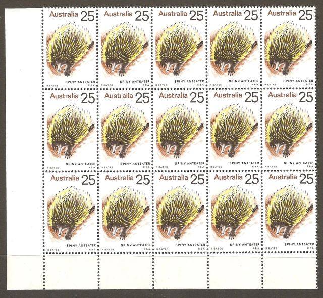 AUSTRALIA 1973 - 25c Spiny Anteater animal stamp wildlife stamp topical stamp collecting thematic stamp collecting Australian wildlife postage stamps  spiny anteater collecting postage stamps  Australian spiny anteater  echidna Short-beaked echidna Tachyglossus aculeatus   